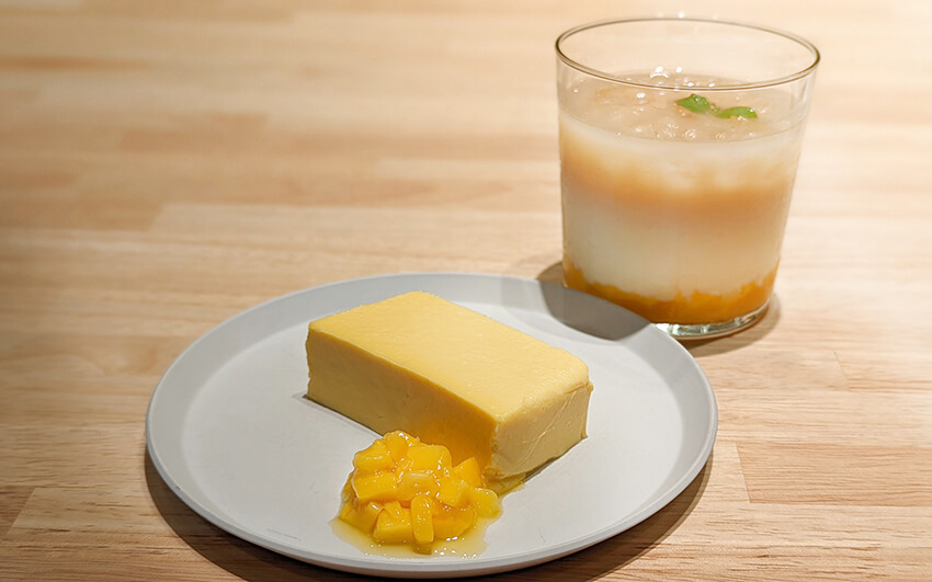 Cafe965 6月期間限定マンゴーをたっぷり使用したグルテンフリーのチーズテリーヌ、パンナコッタを発売 株式会社クロコ